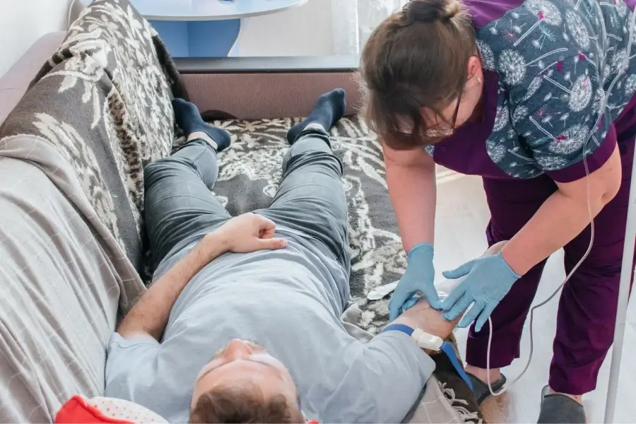 Срочный вывод из запоя в Козьмодемьянске: быстро, недорого